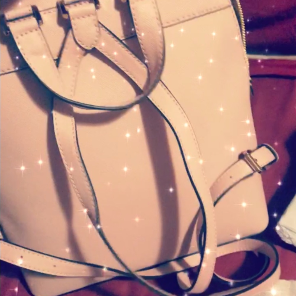 Michael Kors - Picture 5 of 5